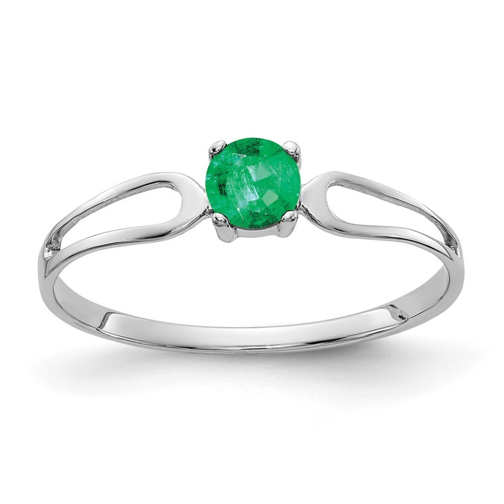 Million Charms 14k White Gold 4mm Green Emerald ring, Size 6
